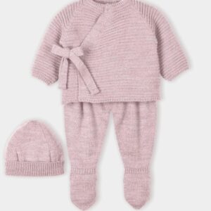 Tenue tricotée avec bonnet