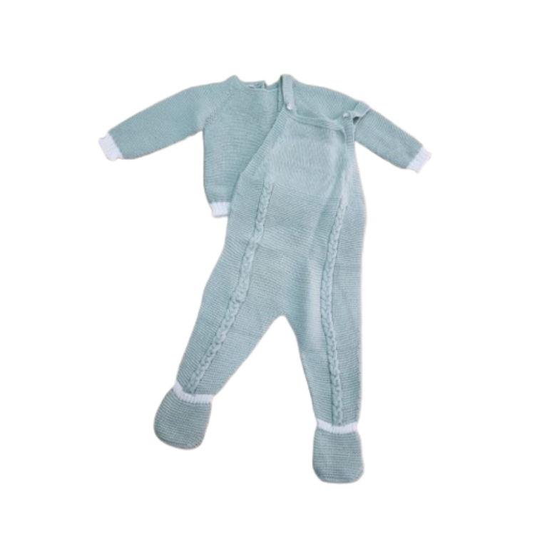 Salopette verte avec pull