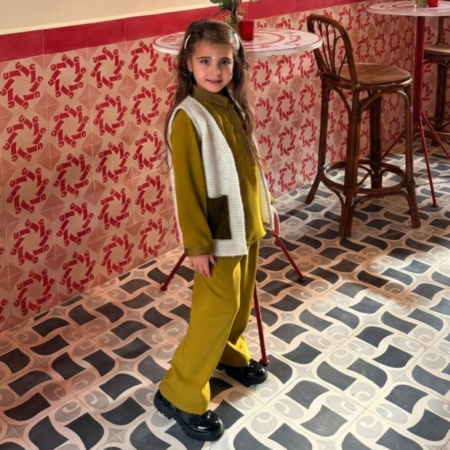 Jabador 3 pieces  – Crêpe de Soie & Gilet Tweed Bouclette vert olive