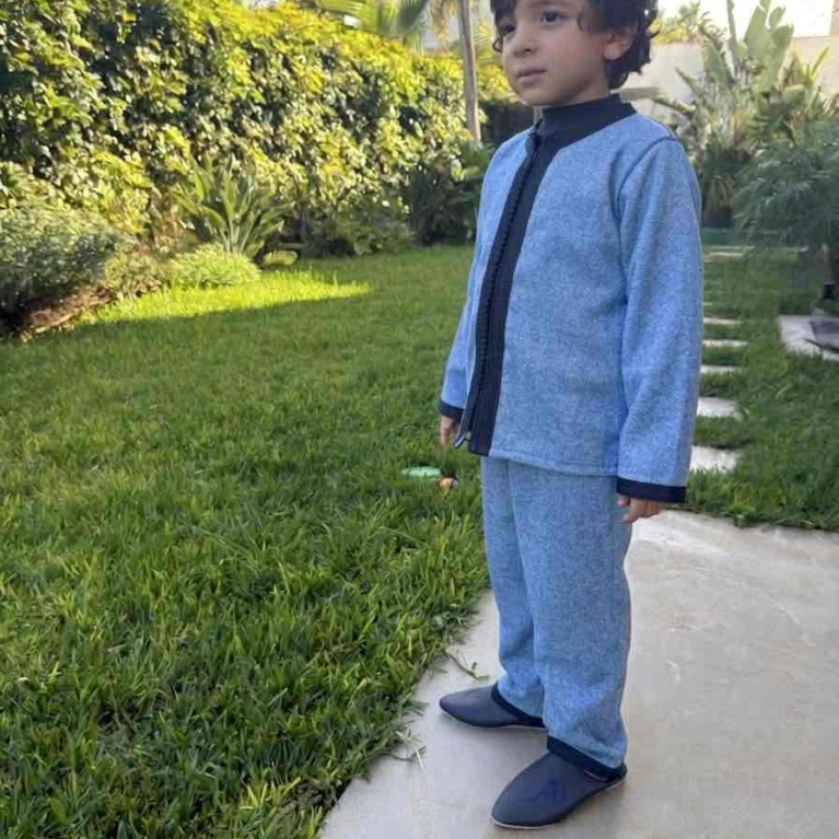 Jabador Mlifa Tweed en  bleu travaillé avec sfifa bleu marine