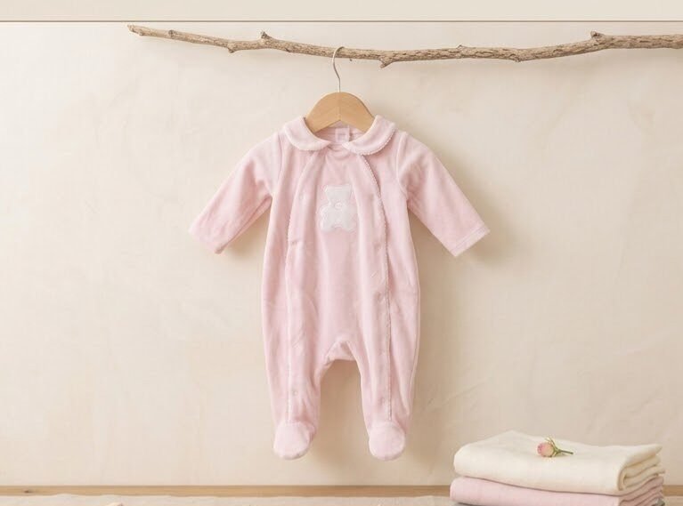 Grenouillère en Velours Tout Doux avec Appliqué Ourson – Babidou